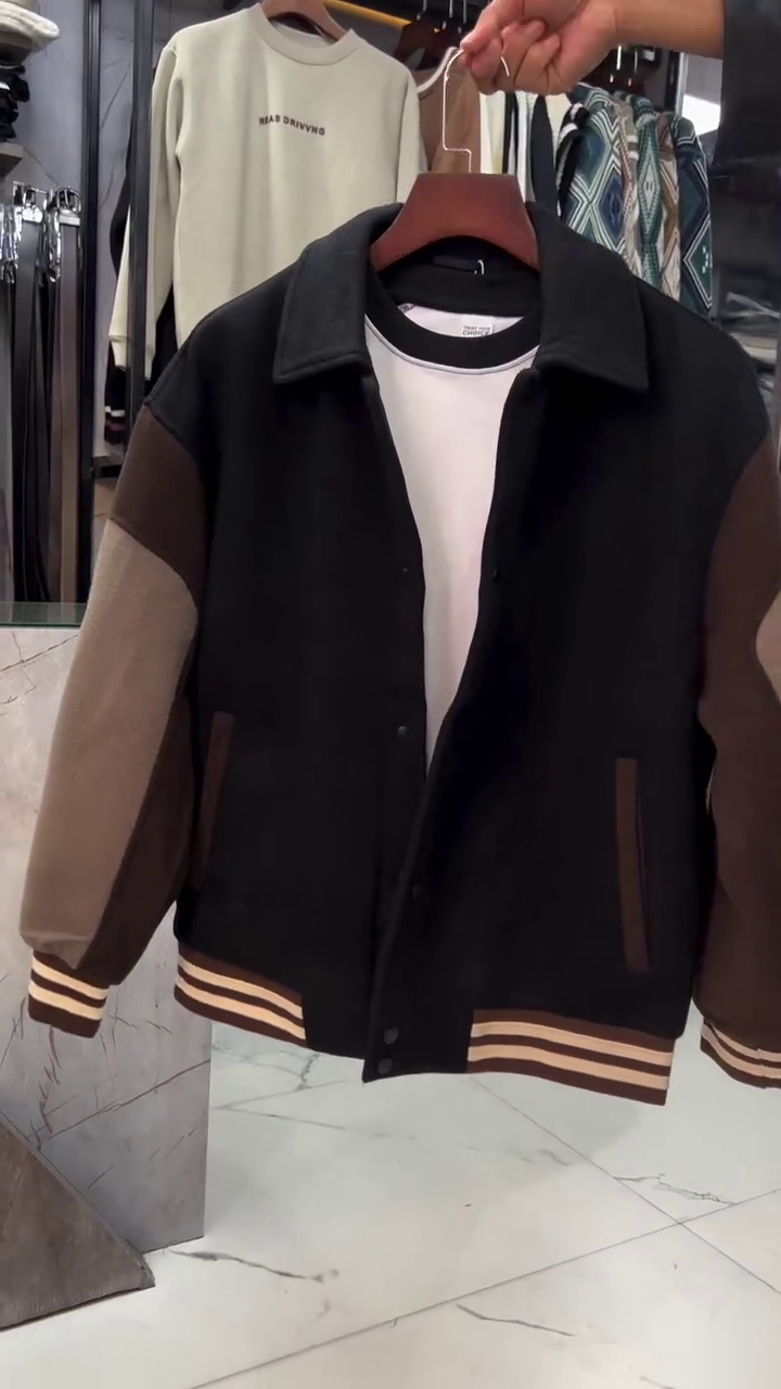 Sleeve Coloration - Image 3