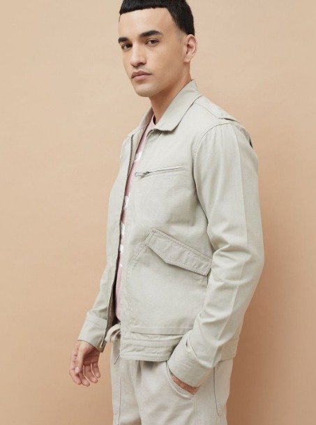 The Men’s Woven Jacket - Image 4