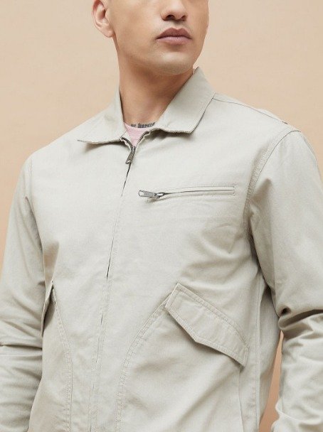 The Men’s Woven Jacket - Image 2